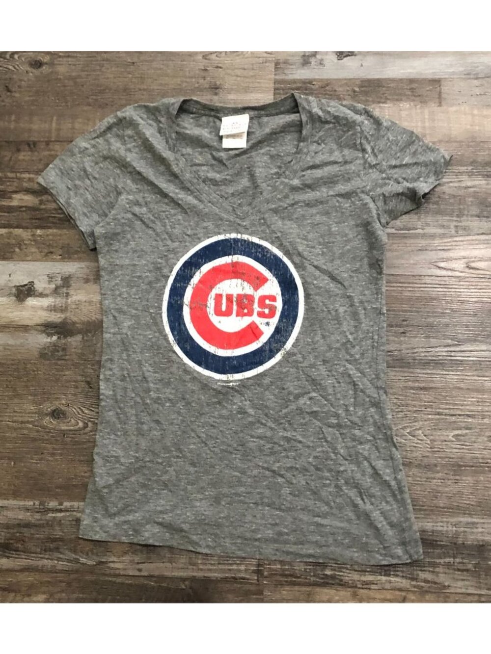 MLB 5th & Ocean Womens Small Chicago Cubs Gray Short Sleeve Tee T Shirt